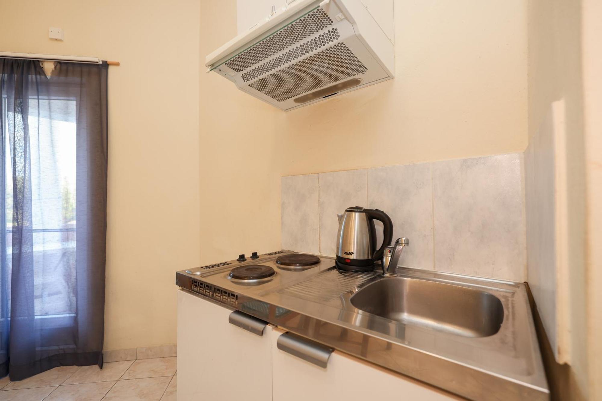 Beachfront Apartments Jermen Sukošan 外观 照片